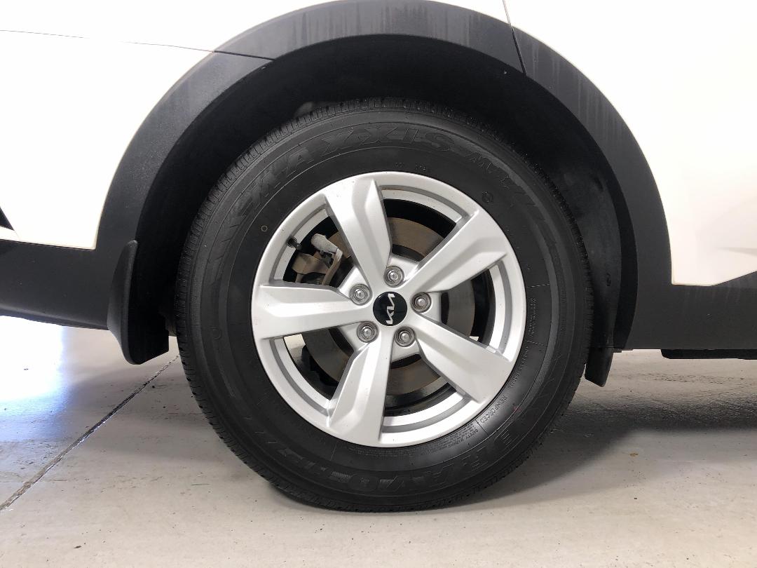 Photo '12' of KIA Sorento