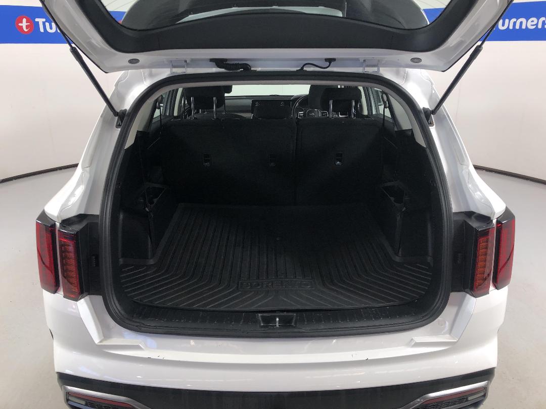 Photo '14' of KIA Sorento