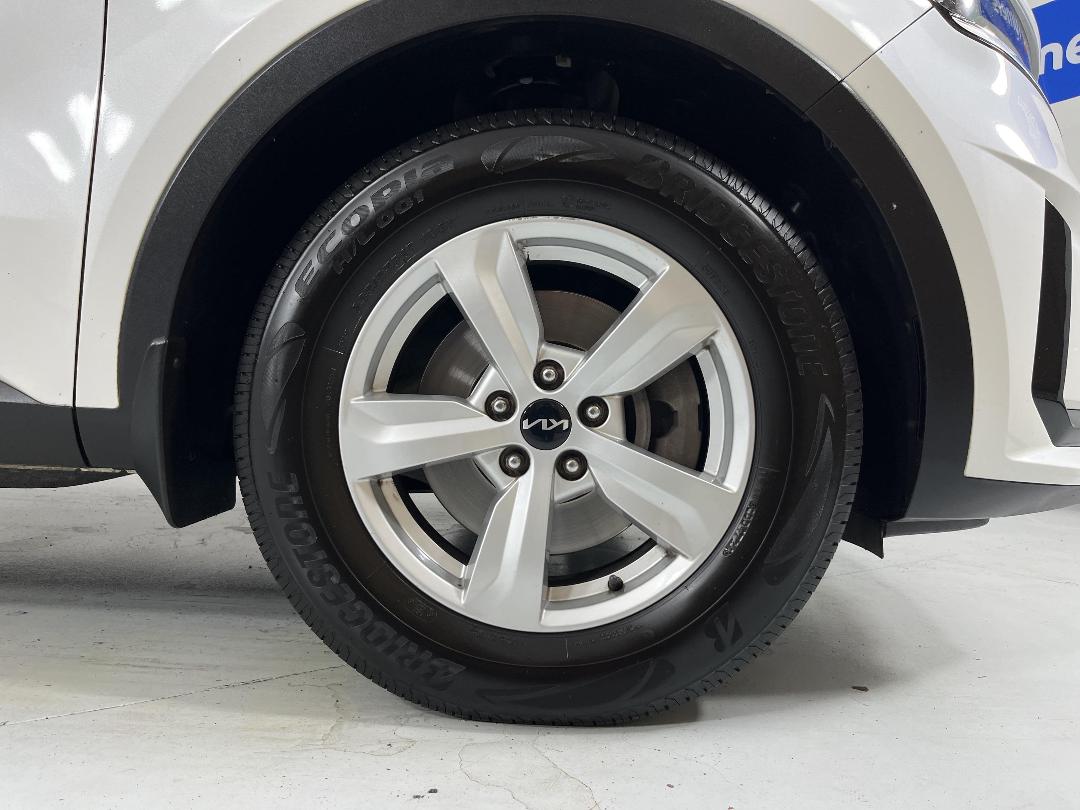 Photo '9' of KIA Sorento