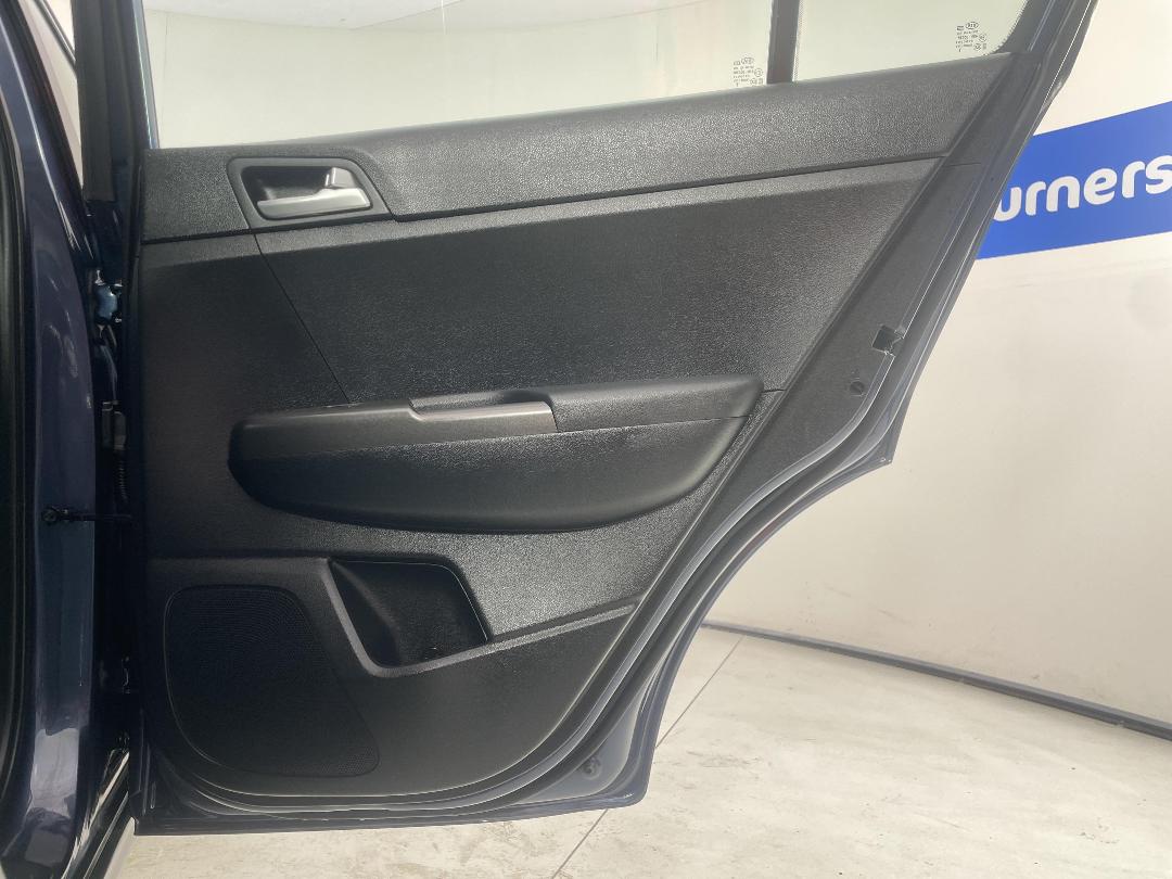 Photo '19' of KIA Sportage Photo '19' of KIA Sportage