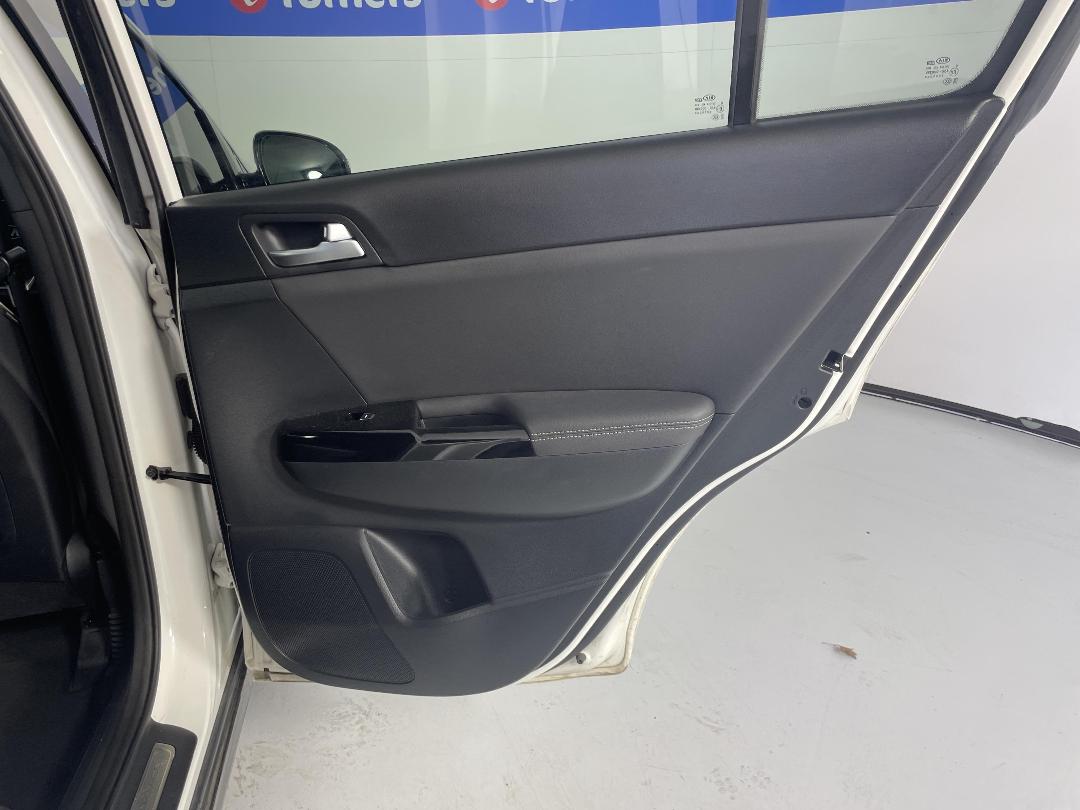 Photo '19' of KIA Sportage Photo '19' of KIA Sportage