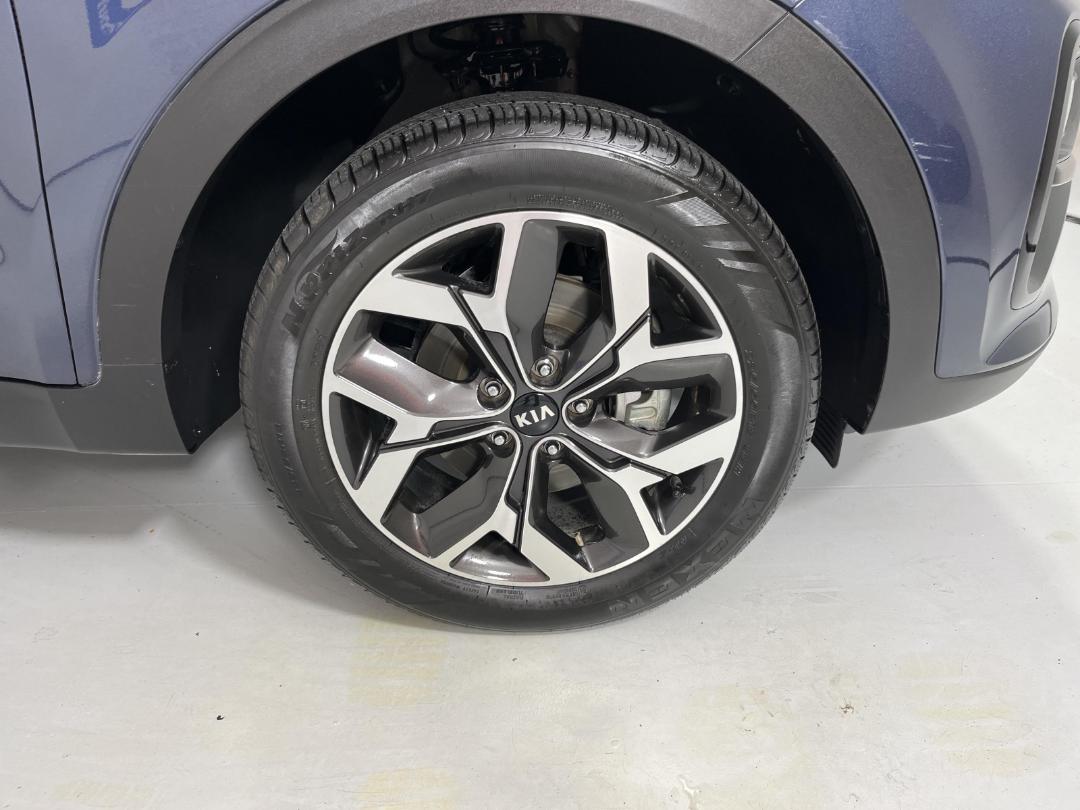 Photo '9' of KIA Sportage Photo '9' of KIA Sportage