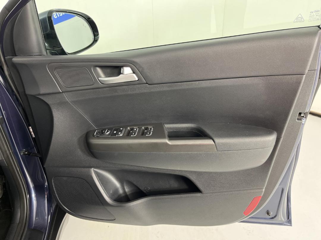 Photo '15' of KIA Sportage Photo '15' of KIA Sportage