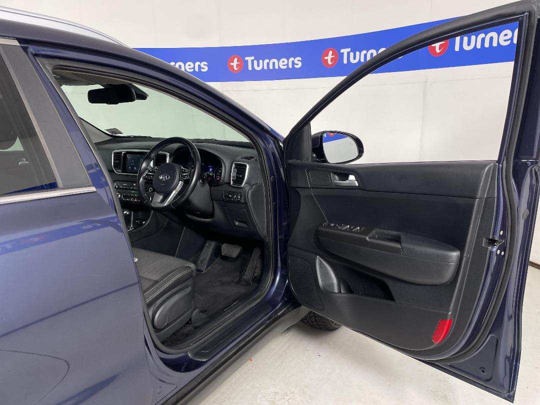 Photo '15' of KIA Sportage Photo '15' of KIA Sportage