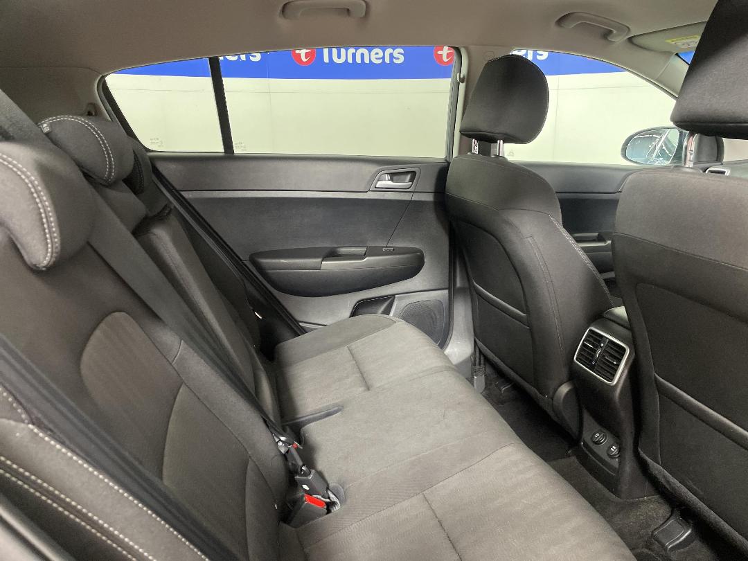 Photo '20' of KIA Sportage Photo '20' of KIA Sportage