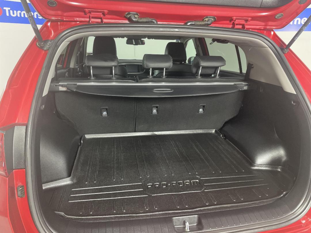 Photo '14' of KIA Sportage Photo '14' of KIA Sportage