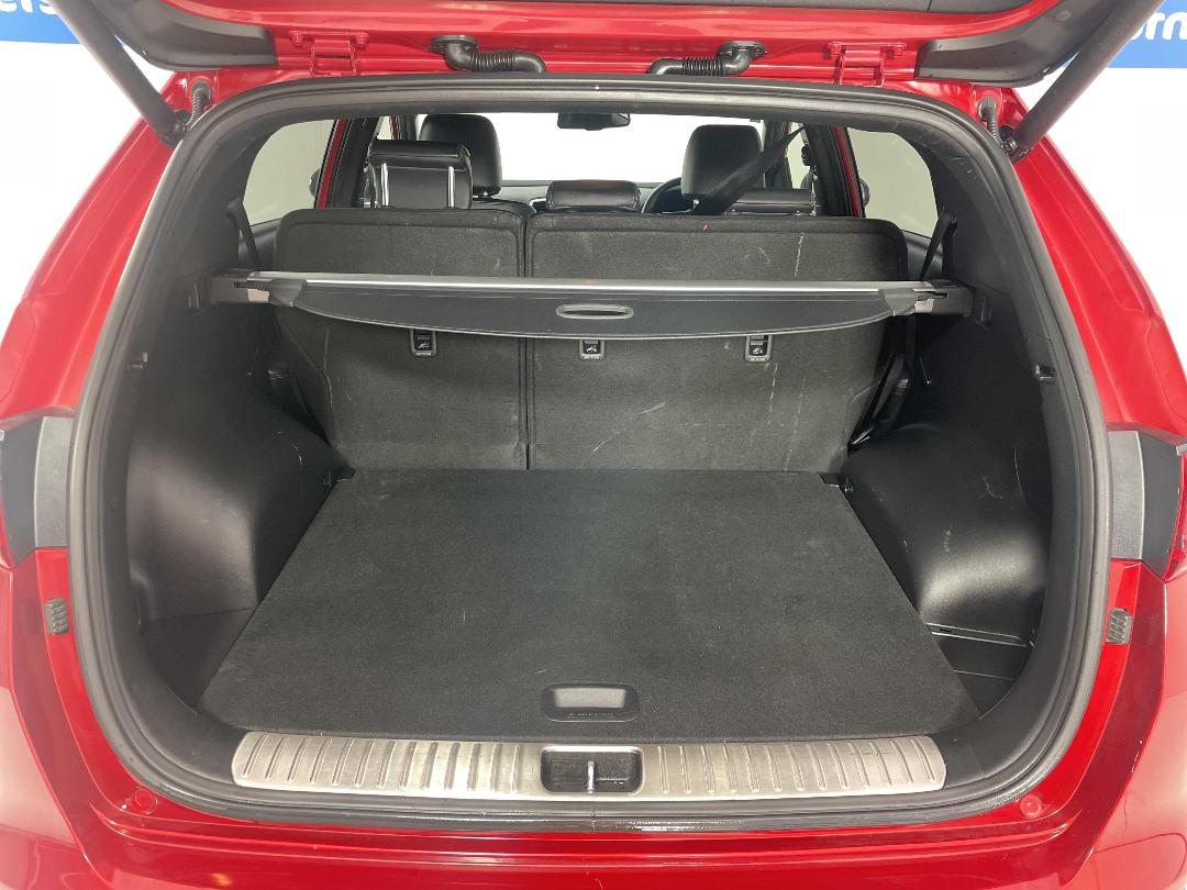 Photo '14' of KIA Sportage Photo '14' of KIA Sportage