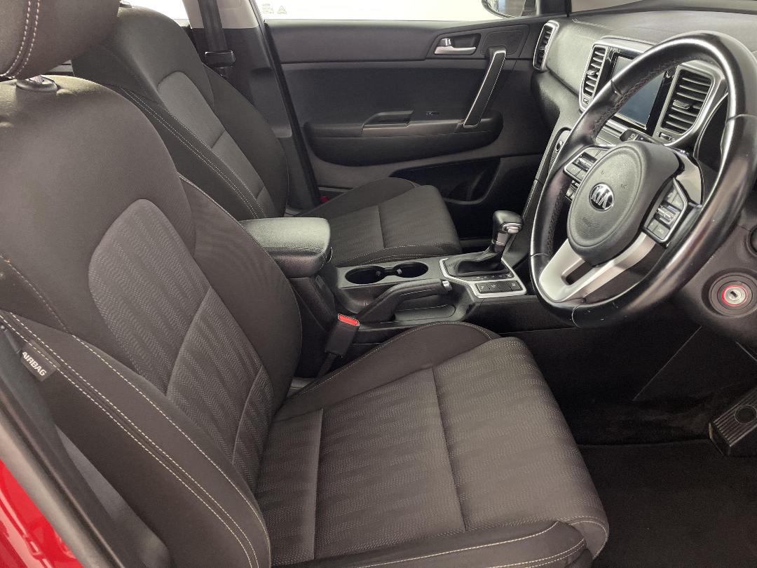 Photo '16' of KIA Sportage