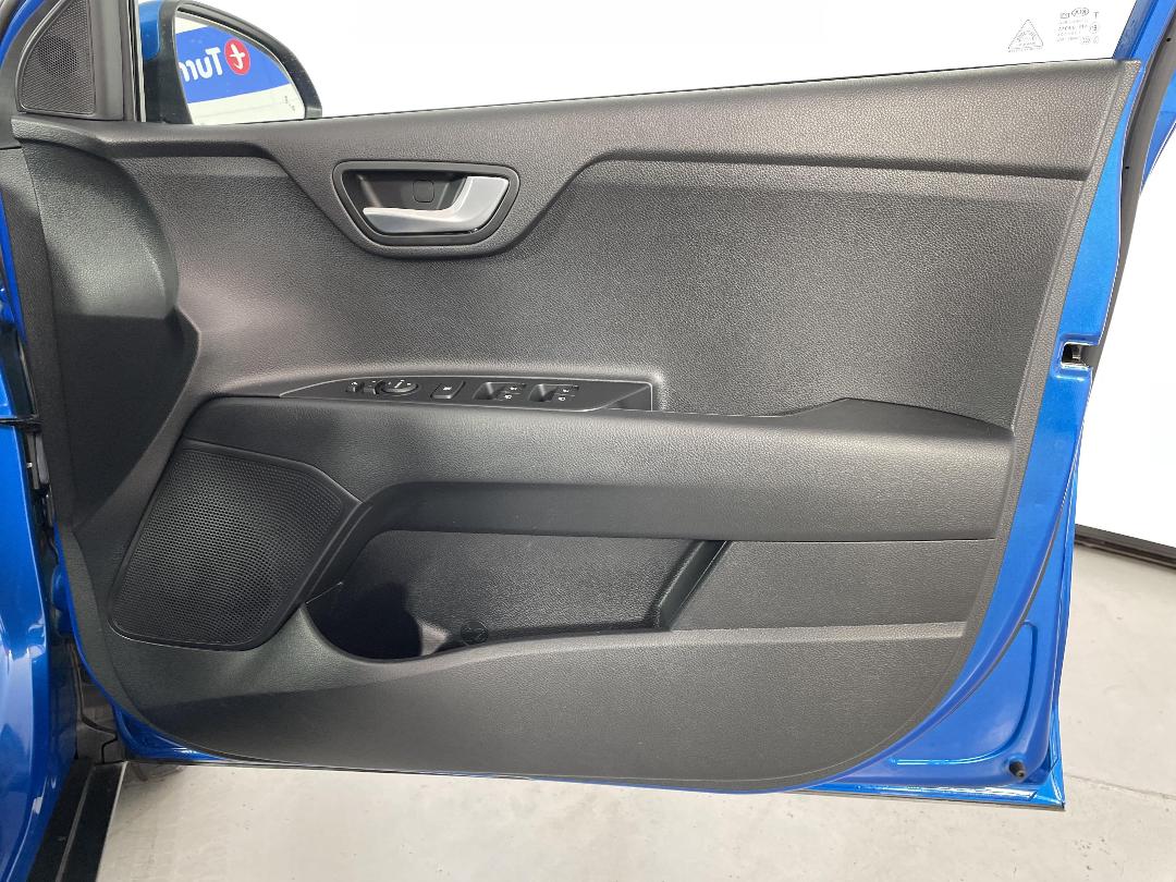 Photo '15' of KIA Stonic