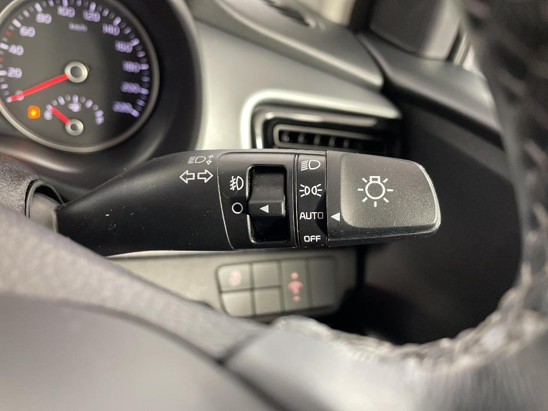 Photo '33' of KIA Stonic