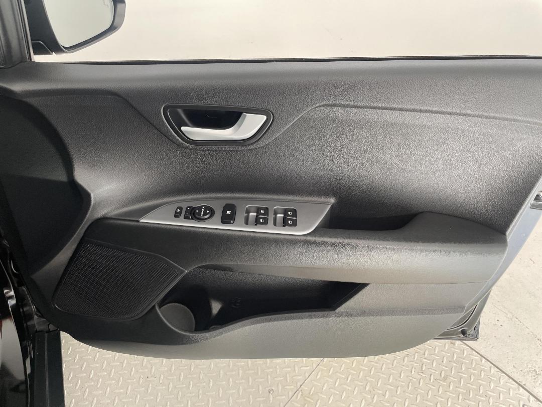 Photo '15' of KIA Stonic