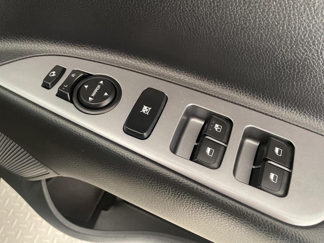 Photo '23' of KIA Stonic