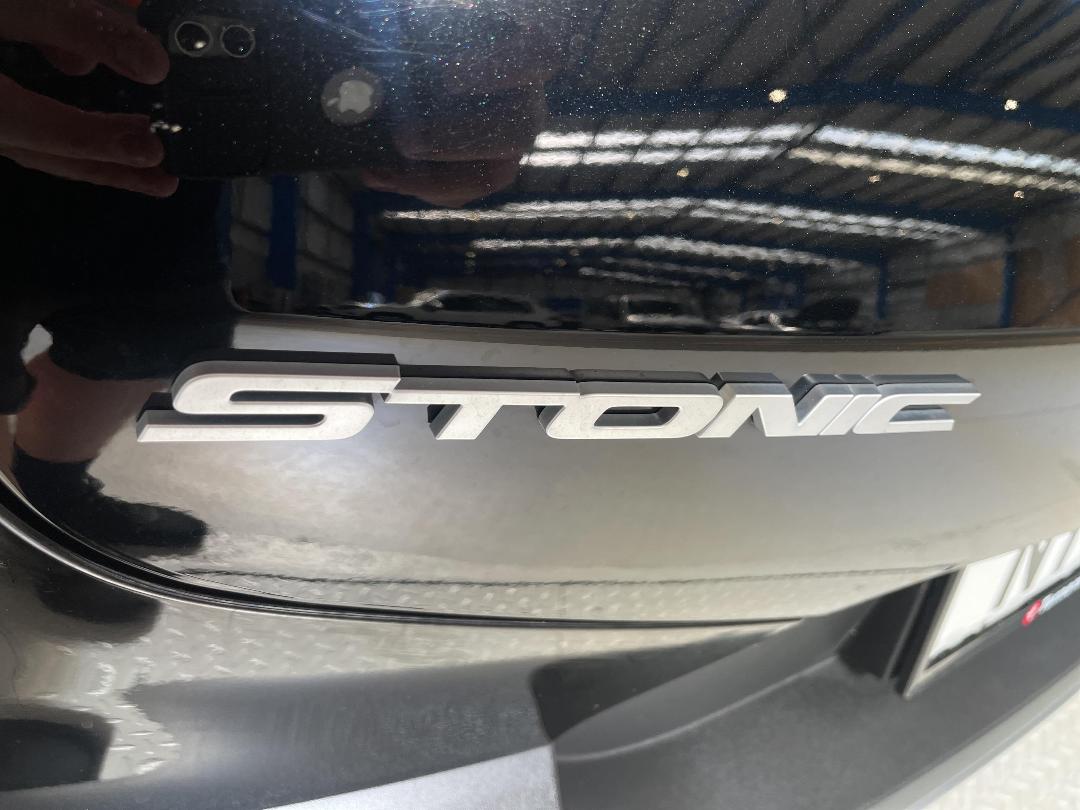 Photo '35' of KIA Stonic