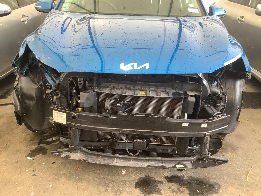 Photo '3' of KIA Stonic LX Photo '3' of KIA Stonic LX