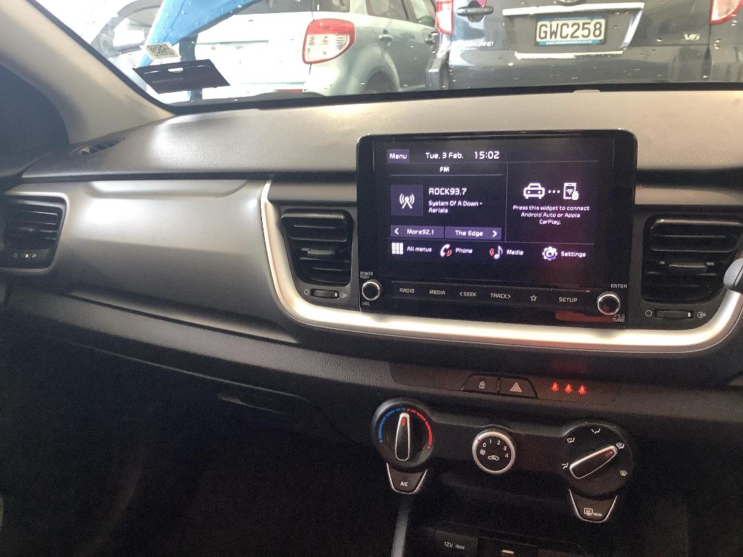 Photo '18' of KIA Stonic LX Photo '18' of KIA Stonic LX