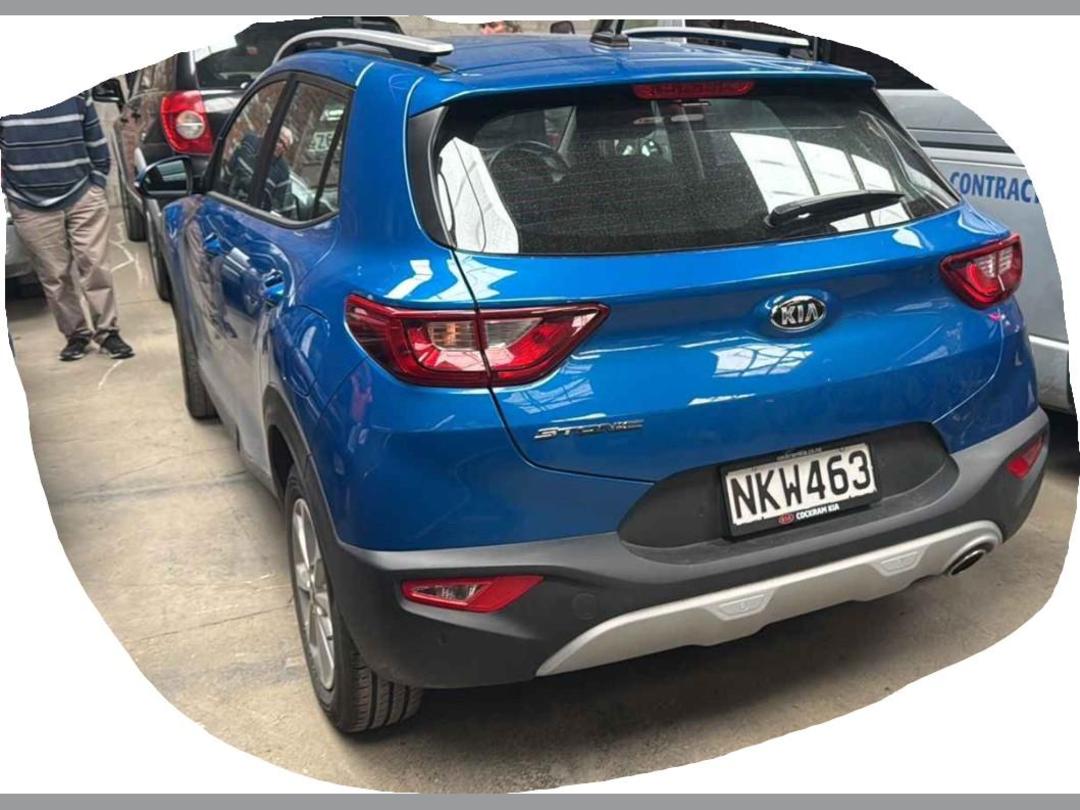 Photo '3' of KIA Stonic LX