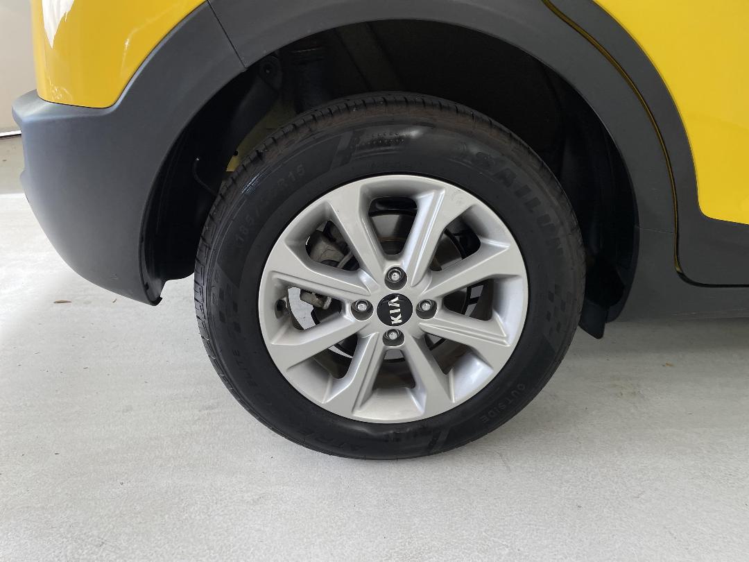 Photo '12' of KIA Stonic