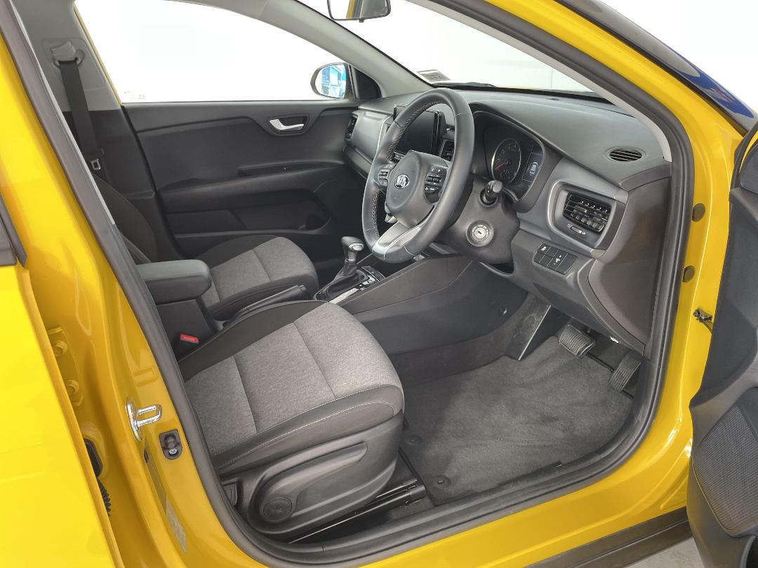 Photo '16' of KIA Stonic