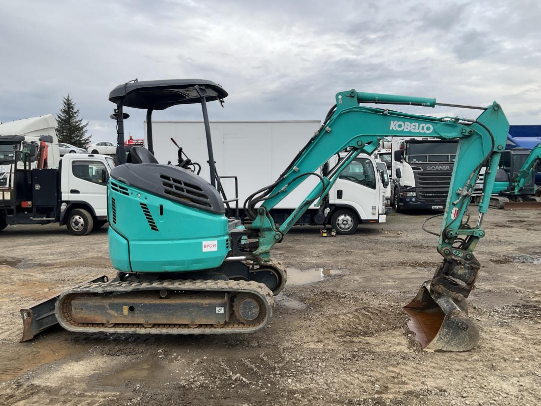 Photo '34' of Kobelco SK28SR-6 UH Excavator Photo '34' of Kobelco SK28SR-6 UH Excavator