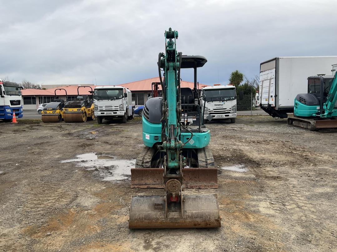 Photo '11' of Kobelco SK28SR-6 UH Excavator Photo '11' of Kobelco SK28SR-6 UH Excavator