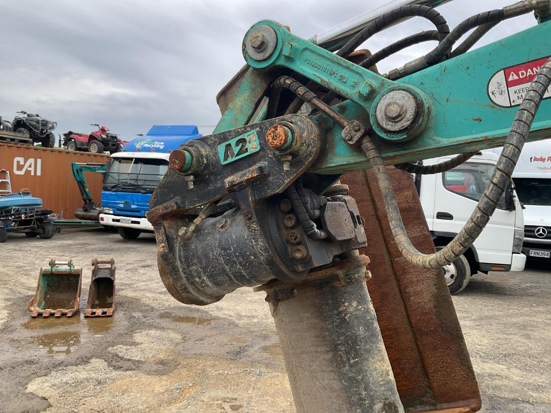 Photo '23' of Kobelco SK28SR-6 UH Excavator Photo '23' of Kobelco SK28SR-6 UH Excavator