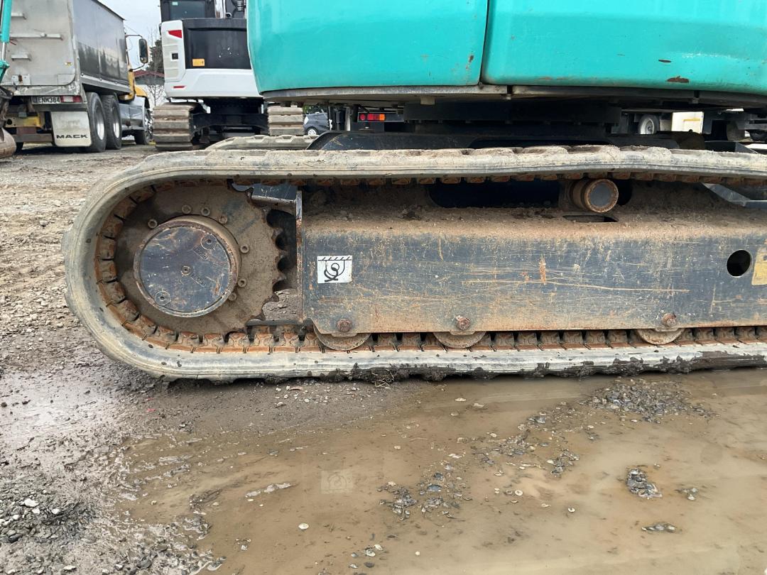 Photo '26' of Kobelco SK28SR-6 UH Excavator Photo '26' of Kobelco SK28SR-6 UH Excavator