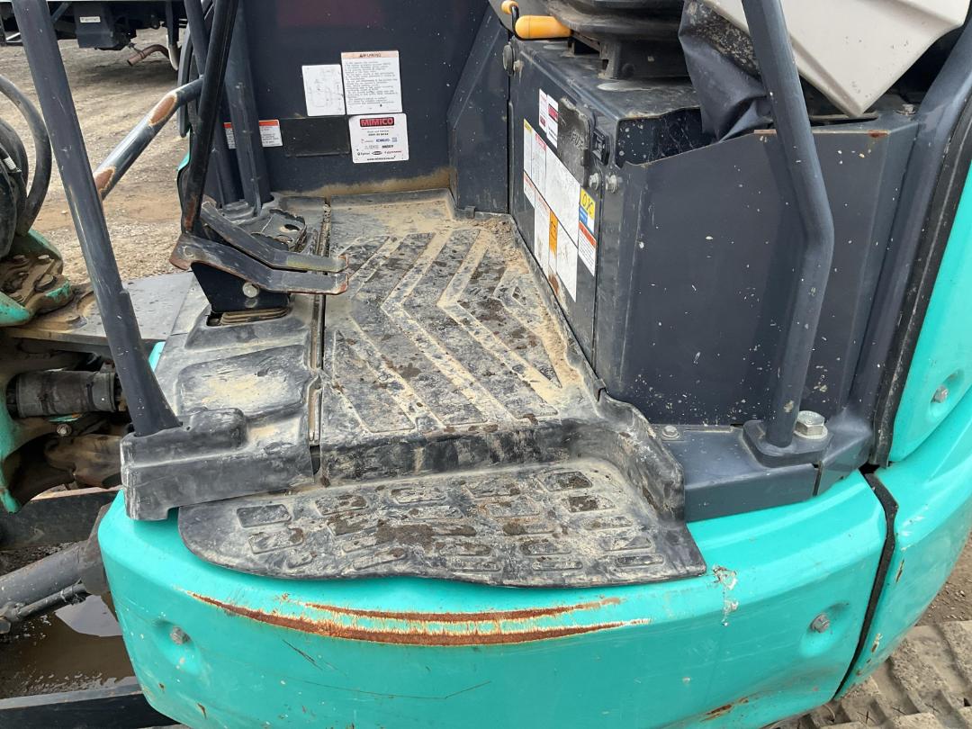 Photo '36' of Kobelco SK28SR-6 UH Excavator Photo '36' of Kobelco SK28SR-6 UH Excavator