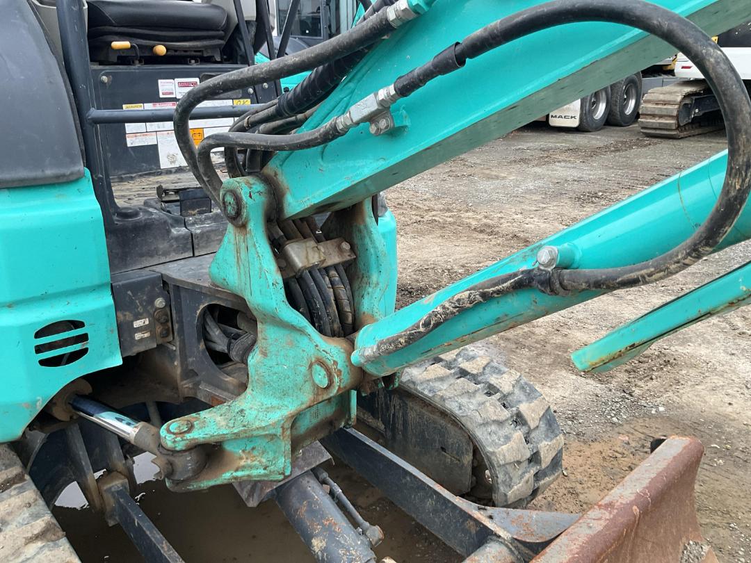 Photo '29' of Kobelco SK28SR-6 UH Excavator Photo '29' of Kobelco SK28SR-6 UH Excavator