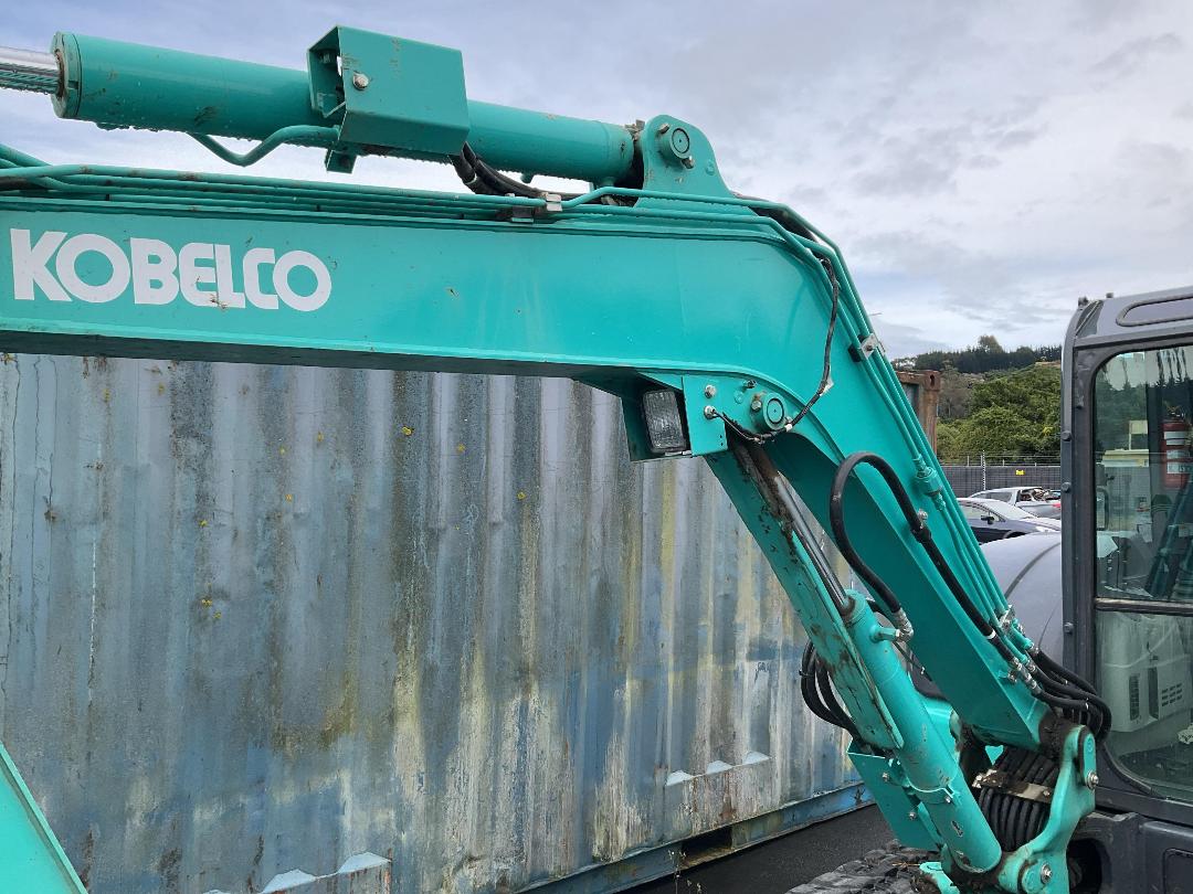 Photo '11' of Kobelco SK55SRX Excavator Photo '11' of Kobelco SK55SRX Excavator