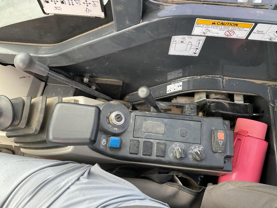 Photo '17' of Kobelco SK55SRX Excavator Photo '17' of Kobelco SK55SRX Excavator