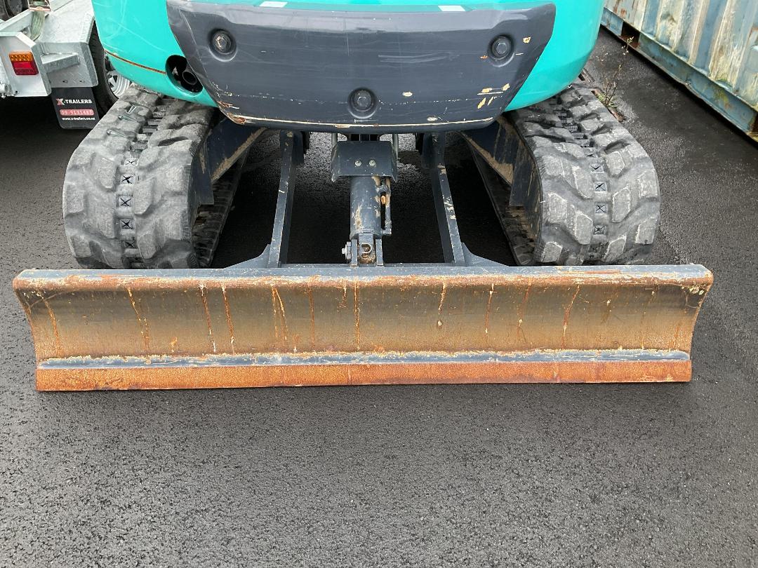 Photo '25' of Kobelco SK55SRX Excavator Photo '25' of Kobelco SK55SRX Excavator