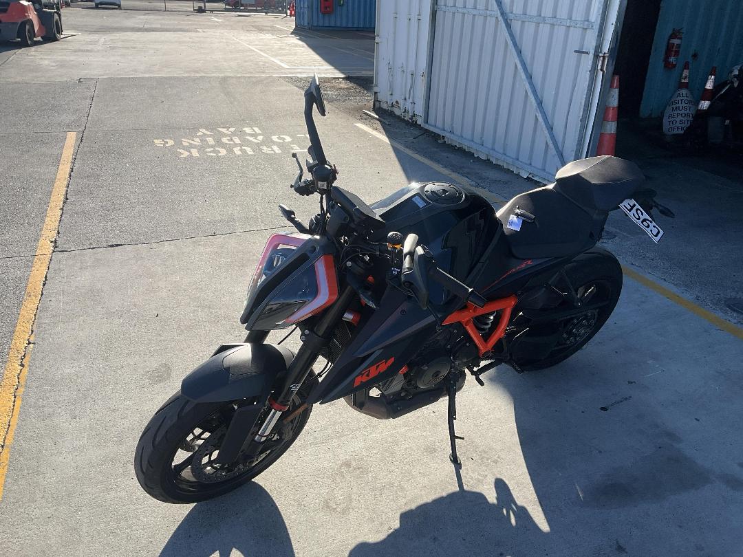 Photo '4' of KTM 1290 Superduke R