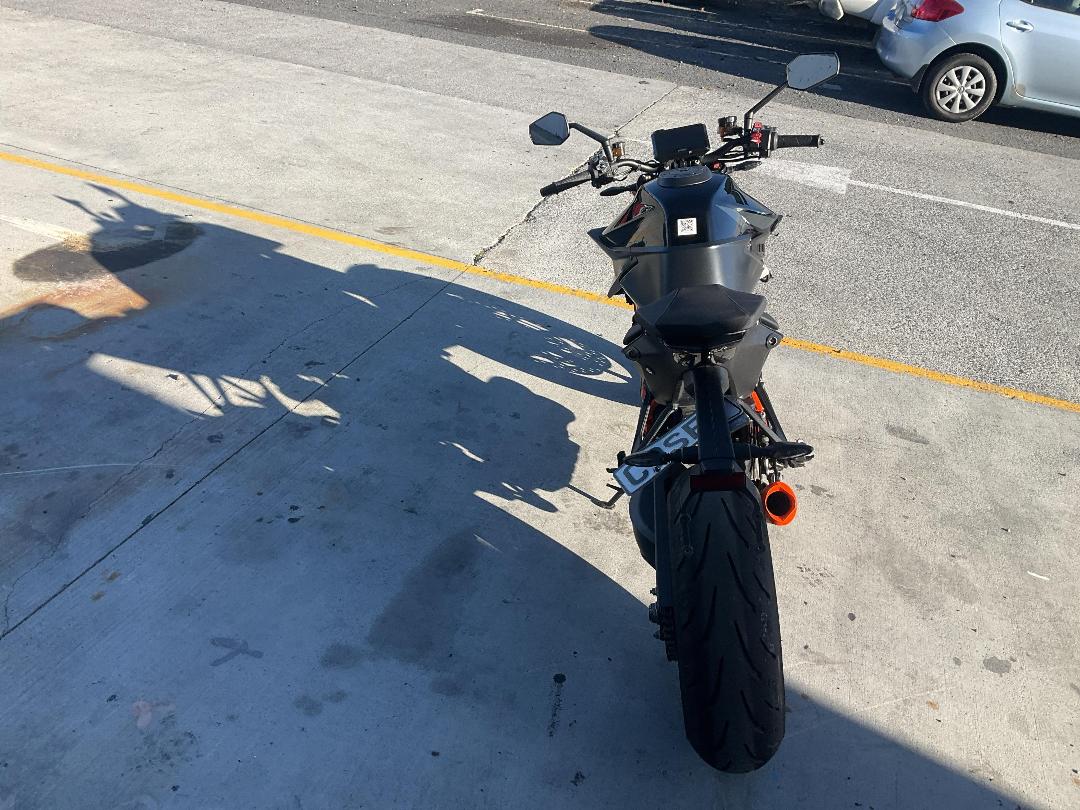 Photo '6' of KTM 1290 Superduke R