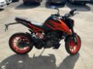 Thumbnail '3' of KTM 200 Duke