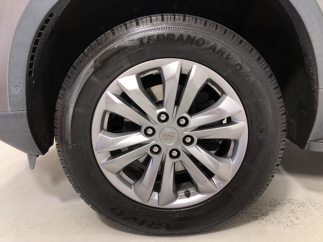 Photo '10' of LDV D90 Photo '10' of LDV D90