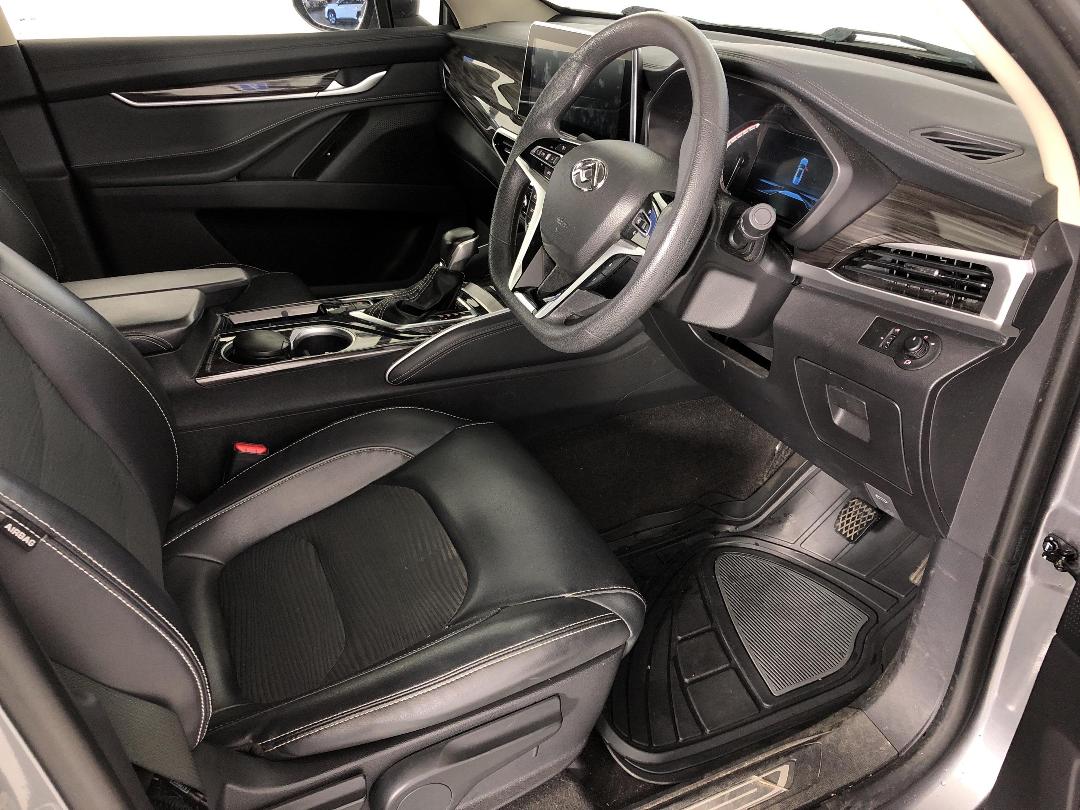 Photo '16' of LDV D90 Photo '16' of LDV D90