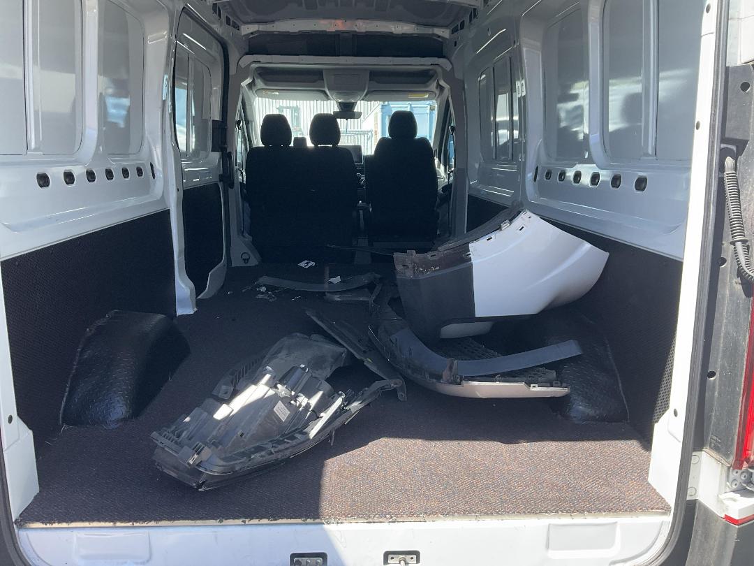 Photo '25' of LDV Deliver 9 Bigger Manual Photo '25' of LDV Deliver 9 Bigger Manual