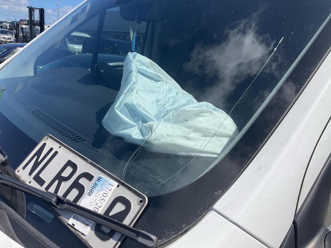 Photo '30' of LDV Deliver 9 Bigger Manual Photo '30' of LDV Deliver 9 Bigger Manual