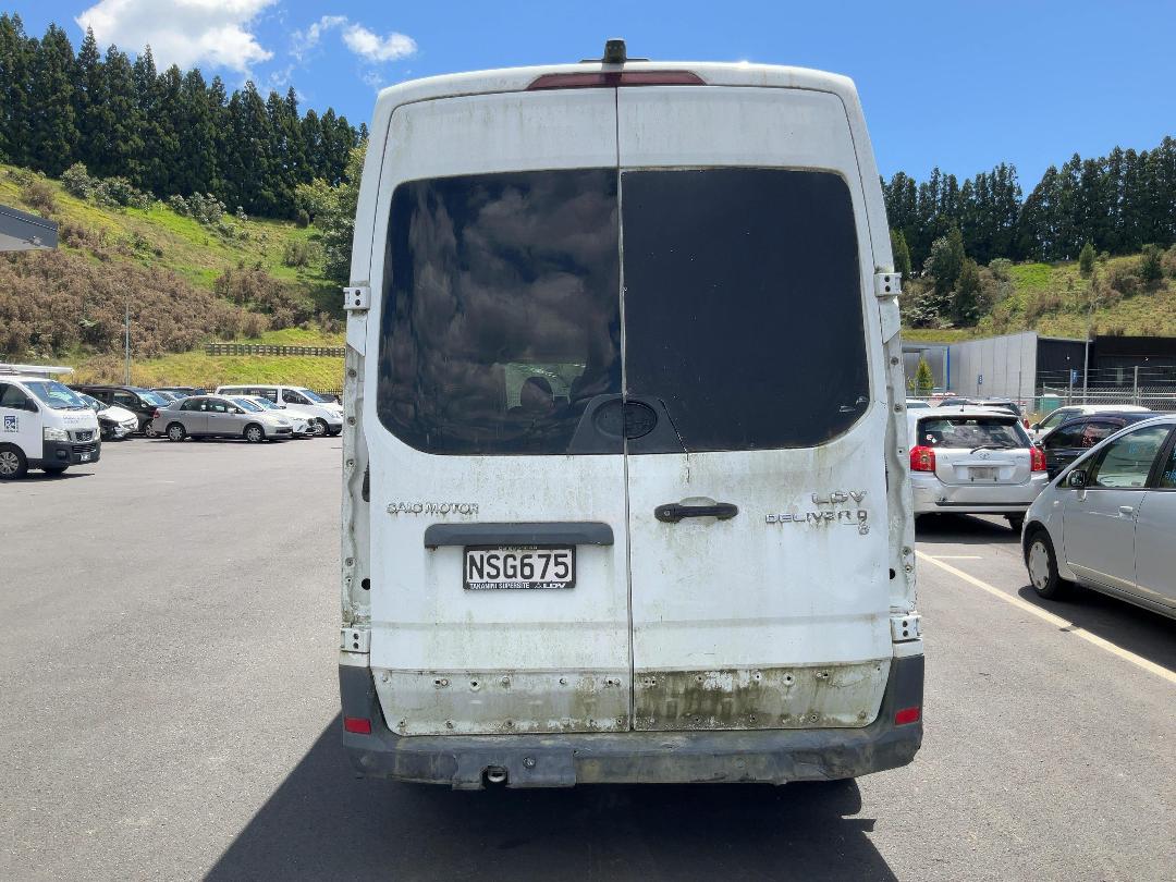 Photo '6' of LDV Deliver 9 Biggest DD Auto