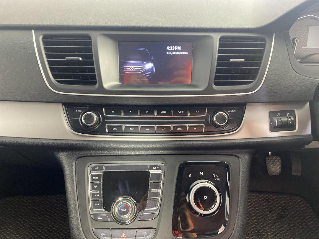 Photo '18' of LDV G10