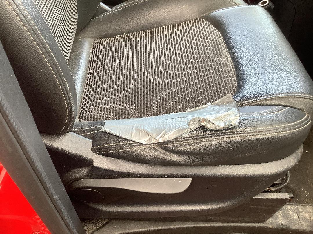 Photo '15' of LDV G10 Cargo Diesel Auto Photo '15' of LDV G10 Cargo Diesel Auto