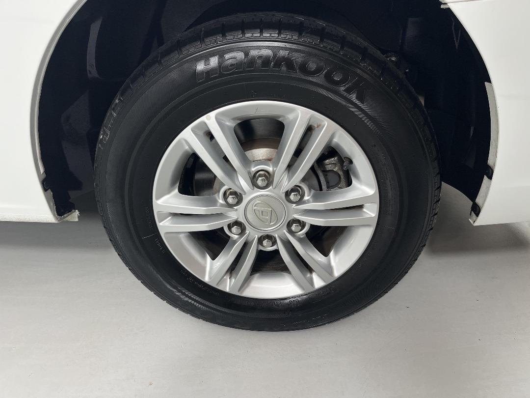 Photo '11' of LDV G10