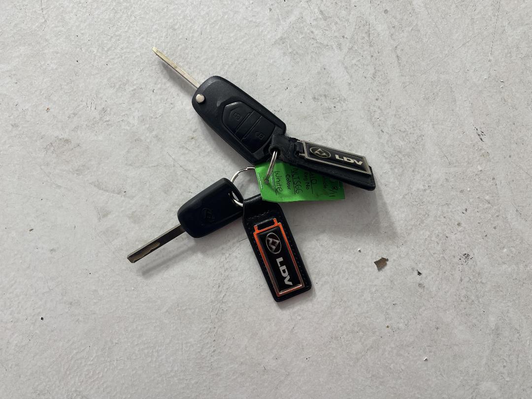 Photo '21' of LDV G10