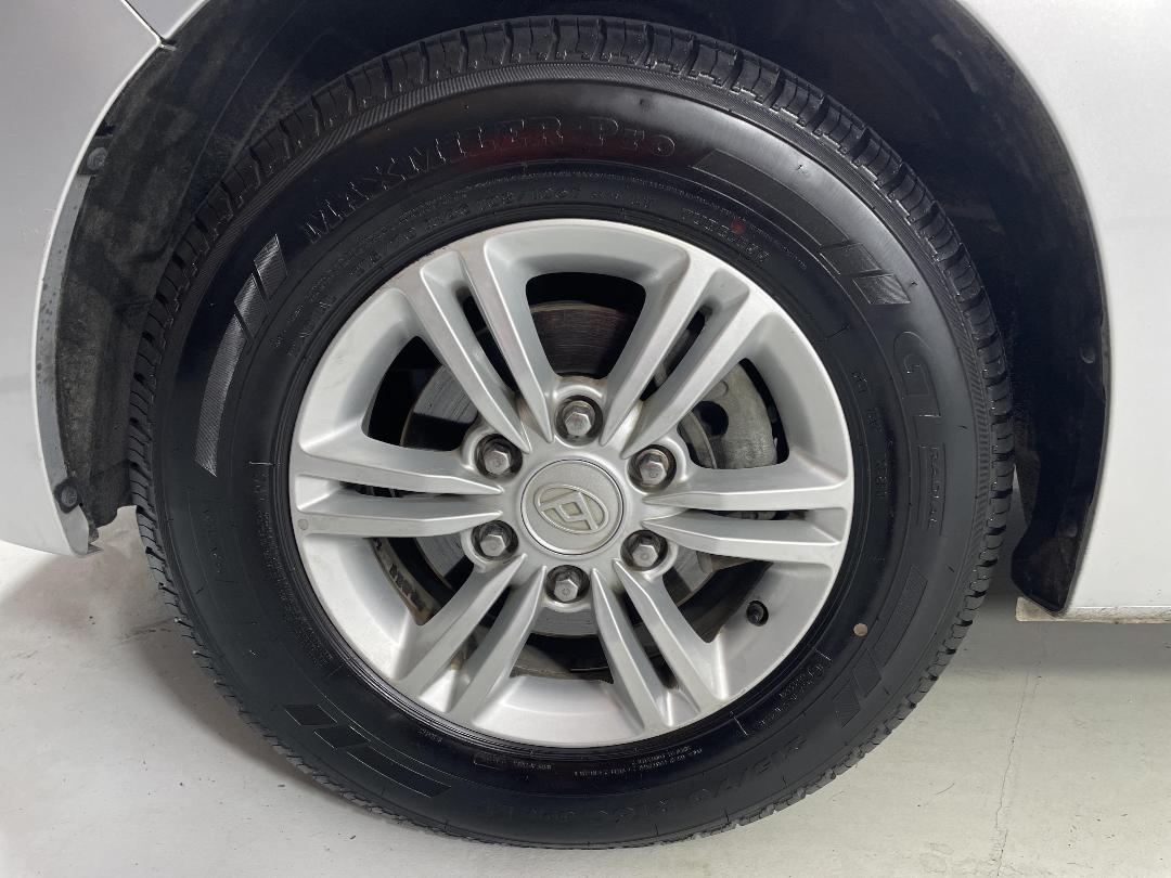 Photo '10' of LDV G10