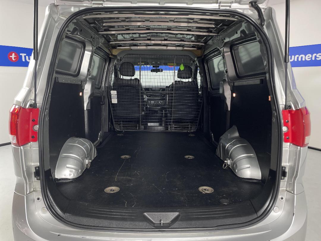 Photo '14' of LDV G10