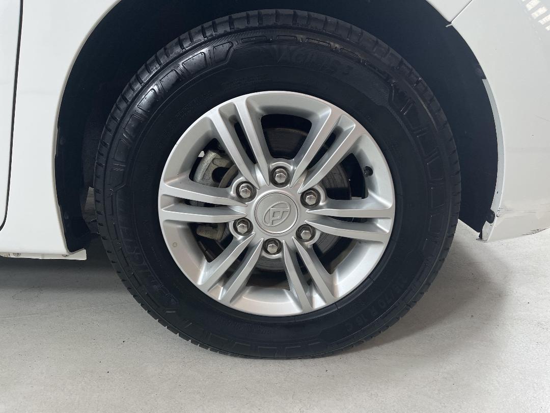 Photo '9' of LDV G10