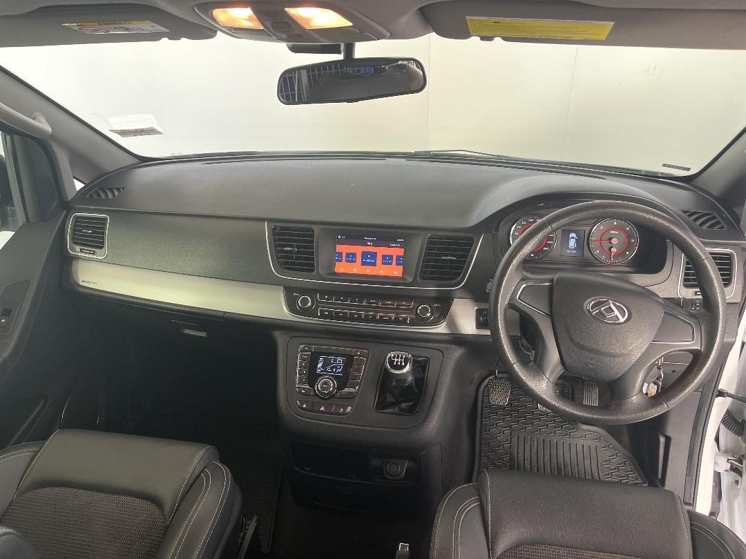 Photo '17' of LDV G10