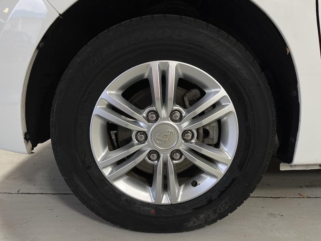 Photo '10' of LDV G10