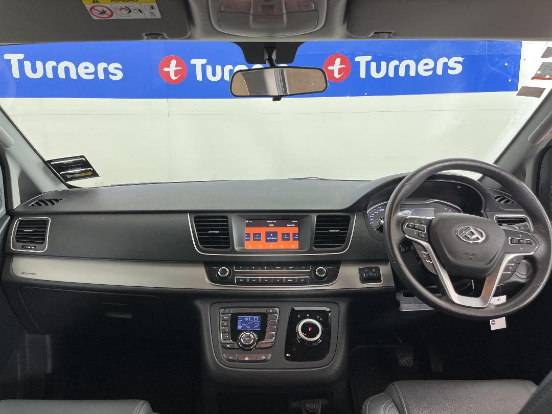 Photo '17' of LDV G10