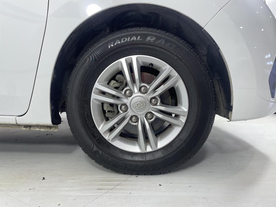 Photo '9' of LDV G10